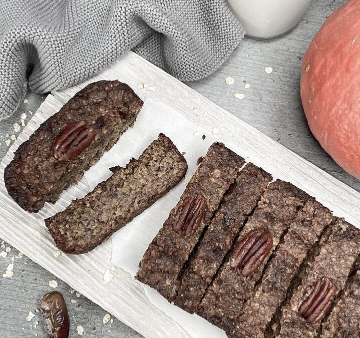 Kürbis-Dattel-Brot