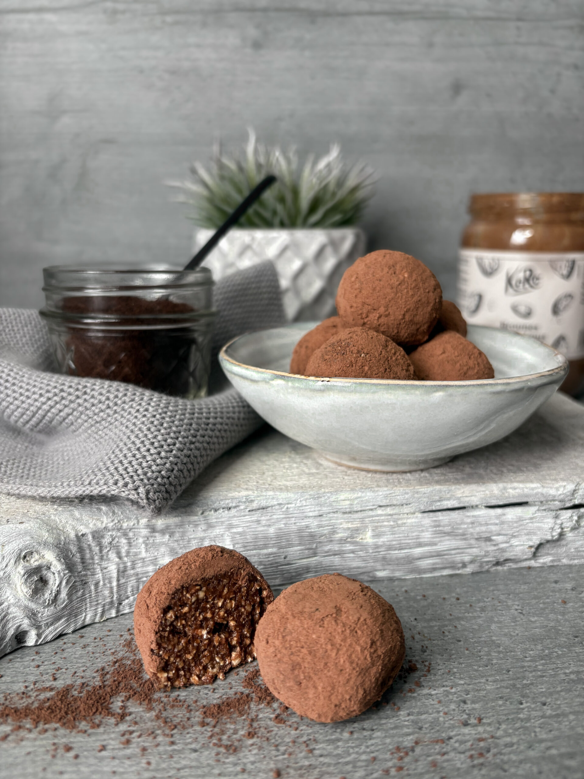 Tiramisu Energy-Balls